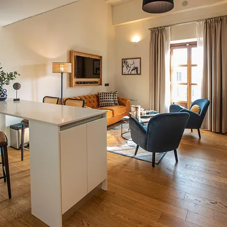 Апарт-отель Palma Suites Пальма-де-Майорка